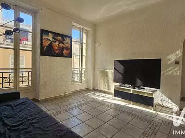 Marseille 1er 13001 Location appartement 4 pièces t4 cave