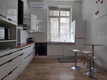 MARSEILLE 1ER 13001 RUE FORT NOTRE DAME SUPERBE LOFT D