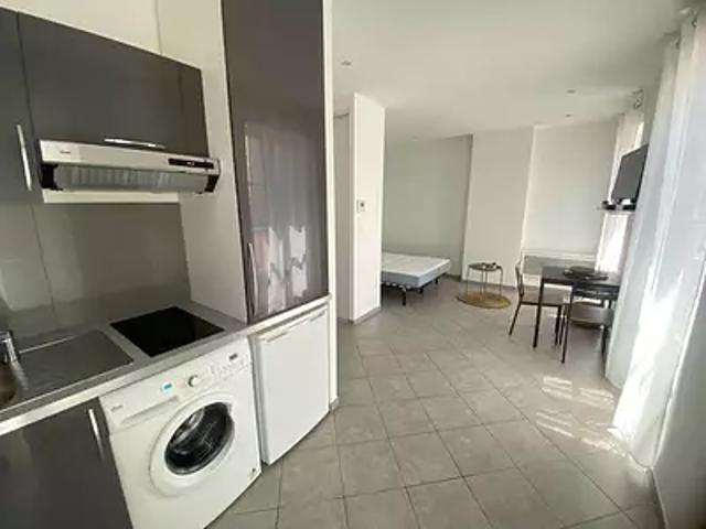 Marseille 2ème 13002 Location appartement 1 pièce t1