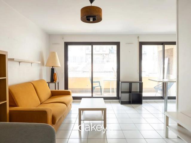 MARSEILLE 7ÈME – T1 AVEC GRANDE TERRASSE PLEIN SUD