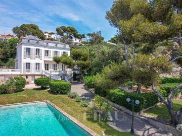 Marseille 7ème – Maison de Maître vue mer. 360m² Marseille 7ème