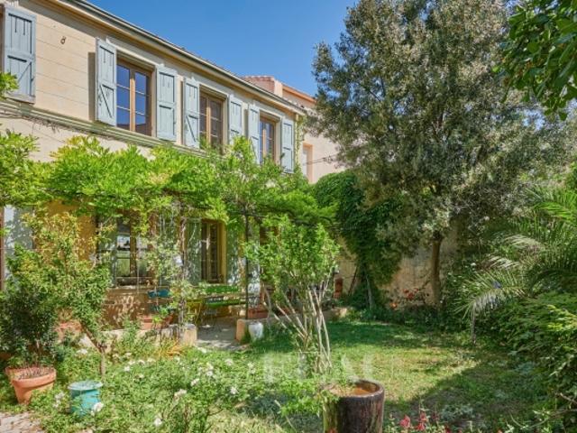 Marseille 7ème – Maison singulière avec jardin