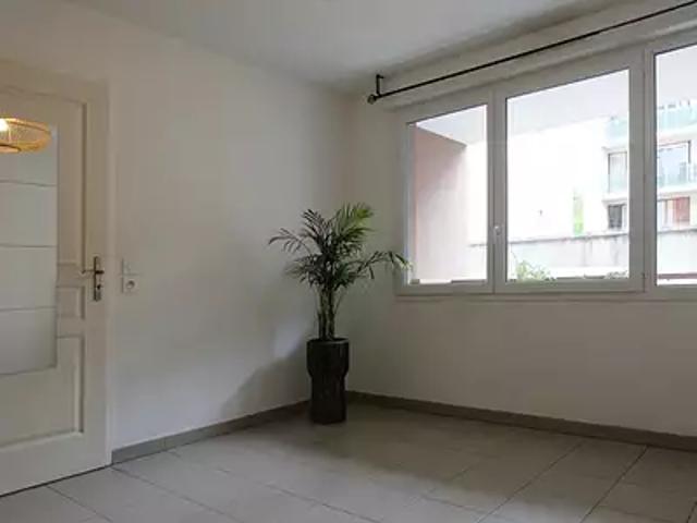 Marseille 4ème 13004 Location appartement 2 pièces t2