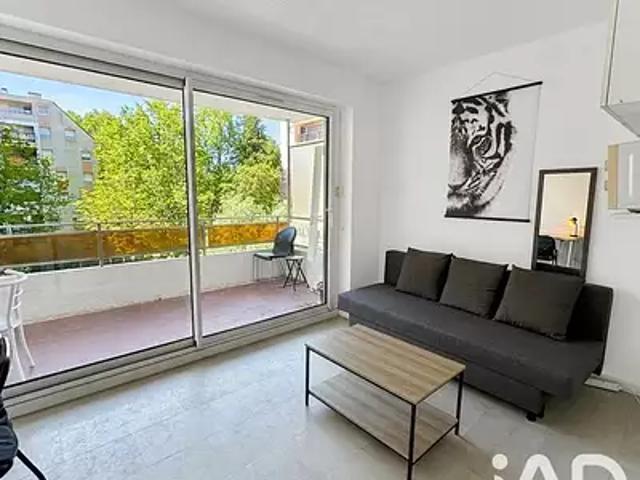 Marseille 5ème 13005 Achat / Vente appartement 1 pièce t1 terrasse