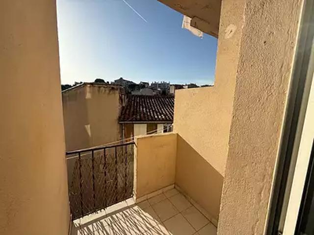 Marseille 6ème 13006 Location appartement 3 pièces t3 balcon
