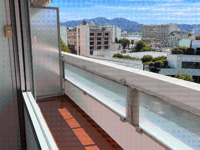 Marseille 8e, avenue du Prado: studio 35 m2 avec balcon et