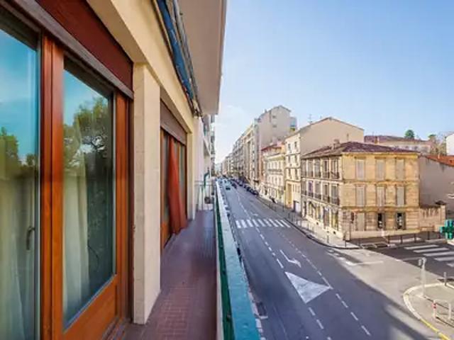 Marseille 8ème 13008 Achat / Vente appartement 4 pièces t4