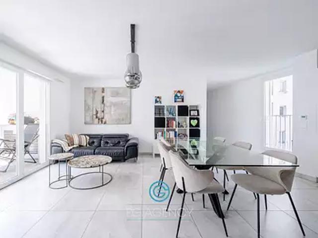 Marseille 8ème 13008 Achat / Vente appartement 4 pièces t4 terrasse