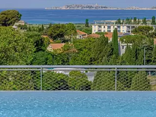 Marseille 8ème 13008 Achat / Vente appartement 4 pièces t4 piscine