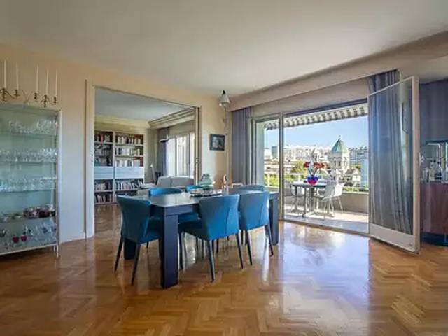 Marseille 8ème 13008 Achat / Vente appartement 5 pièces t5