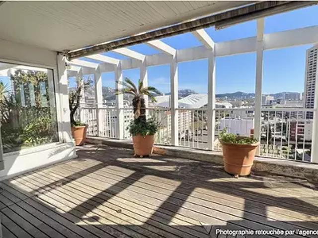 Marseille 8ème 13008 Achat / Vente appartement 6 pièces t6 au dernier étage terrasse