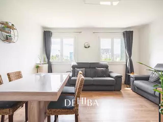 Marseille 8ème 13008 Achat / Vente appartement 2 pièces t2 au dernier étage