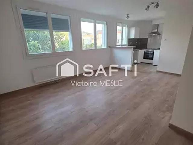 Marseille 8ème 13008 Achat / Vente appartement 2 pièces t2 parking