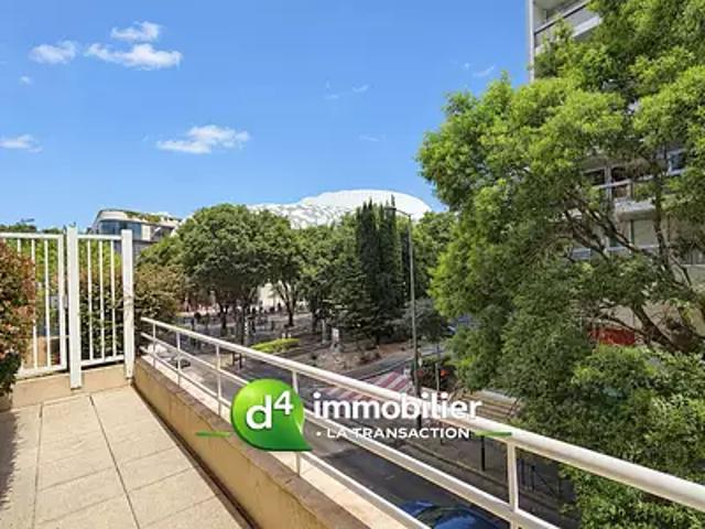 Marseille 8ème 13008 Achat / Vente appartement 3 pièces t3