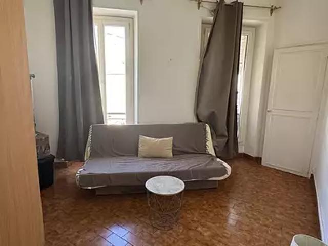Marseille 8ème 13008 Achat / Vente appartement 3 pièces t3 au dernier étage