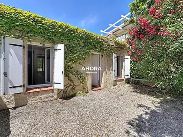 Marseille 8ème 13008 Achat / Vente maison 2 pièces t2 parking