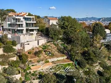 Marseille 8ème 13008 Achat / Vente maison 5 pièces t5 piscine jardin