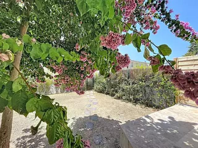 Marseille 8ème 13008 Achat / Vente maison 5 pièces t5 terrasse parking