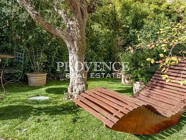 Marseille 8ème 13008 Location appartement 4 pièces t4