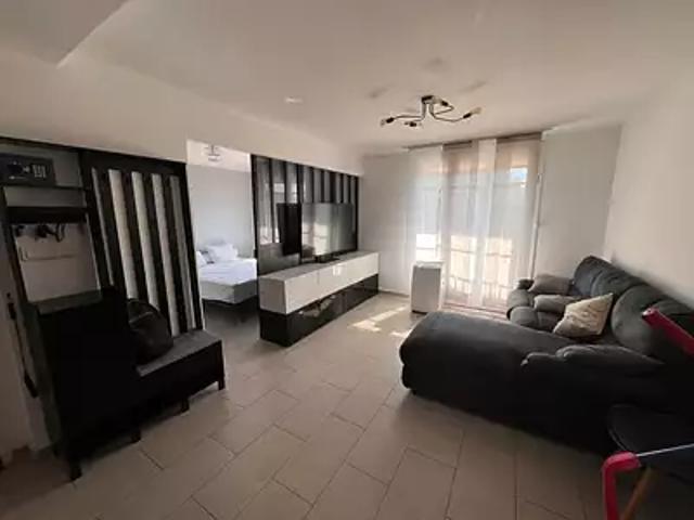 Marseille 8ème 13008 Location appartement 4 pièces t4