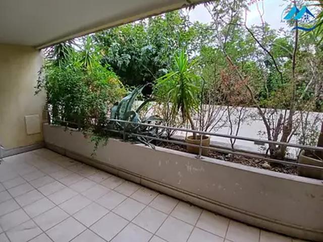 Marseille 8ème 13008 Location appartement 2 pièces t2 terrasse parking