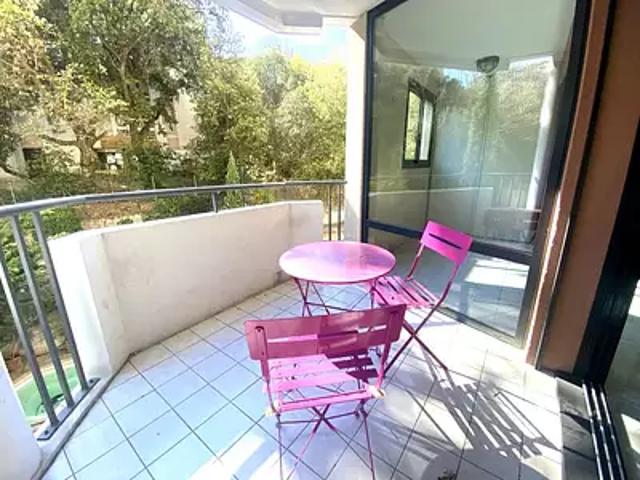 Marseille 8ème 13008 Location appartement 3 pièces t3