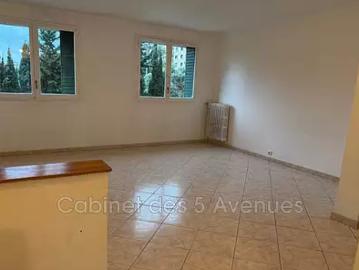 Marseille 8ème 13008 Location appartement 3 pièces t3