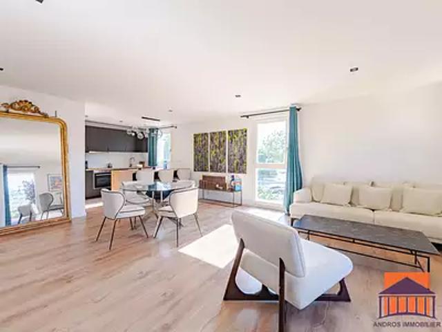 Marseille 8ème 13008 Location appartement 3 pièces t3