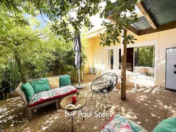MARSEILLE 8EME LA PLAGE MAISON 5 PIECES JARDIN BOX CHAUFFAGE ET EAU CHAUDE INCLUS