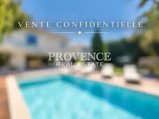 Marseille 9ème 13009 Achat / Vente maison 6 pièces t6 piscine