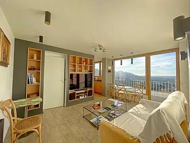 Marseille 9ème 13009 Location appartement 2 pièces t2 cave balcon