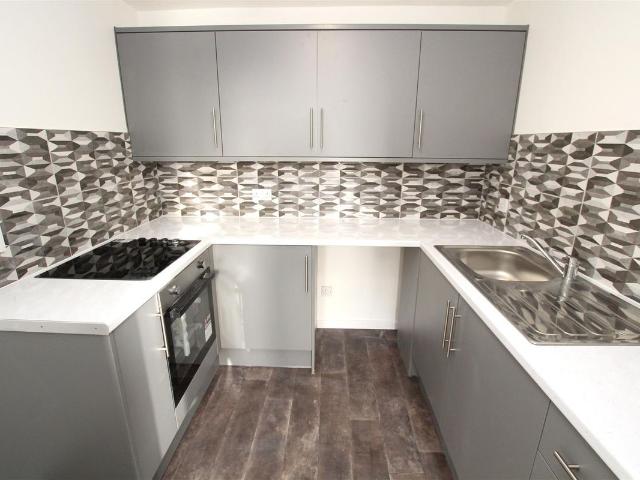Marske Grove, Darlington DL3, 2 bed flat to rent, £650 pcm | PrimeLocation