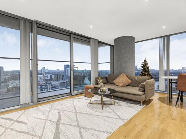 Marsh Wall, Landmark East Tower E14, 2 bed flat to rent, £3,000 pcm | PrimeLocation