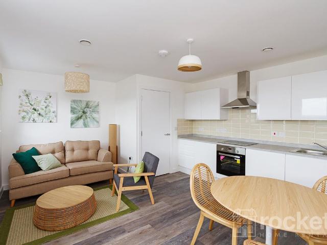 Marsh Box, 2 Marsh Parade, Newcastle Under Lyme, Staffordshire ST5, 2 bed flat to rent, £975 pcm | PrimeLocation