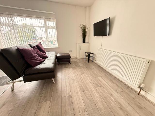 Marsh Lane, Bootle, L20 9BX
