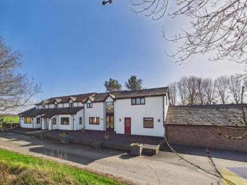 Marsh Lane, Longton, 7 Bedroom Detached