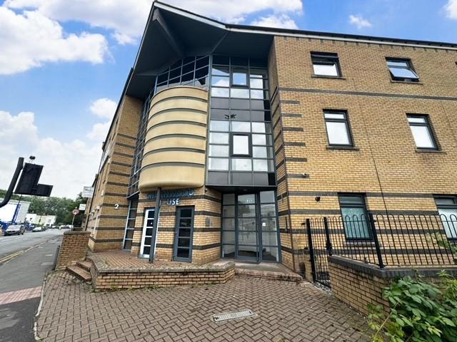 Marsh Road, Bristol, BS3 2 bed apartment to rent £1,400 pcm £323 pw