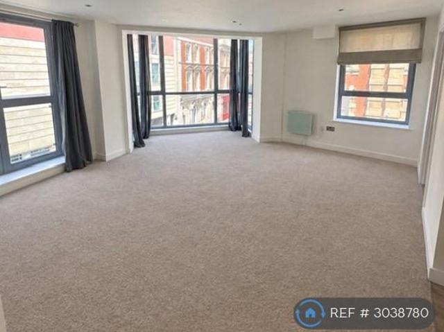 Marsh St, Bristol, BS1 2 bed flat to rent £1,650 pcm £381 pw