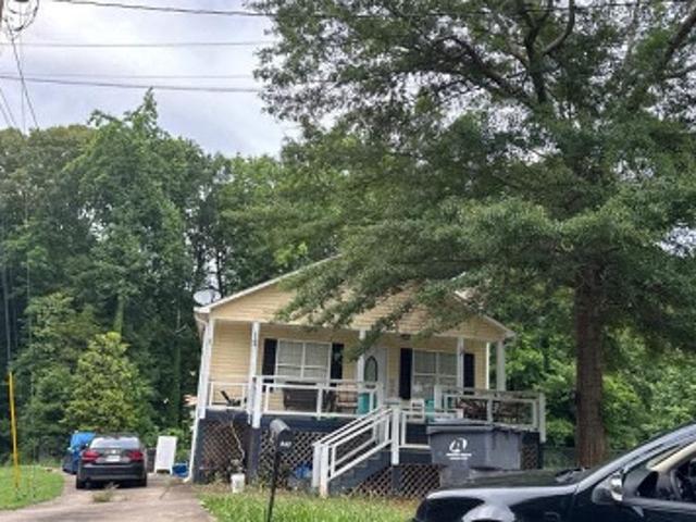 Marshall Dr