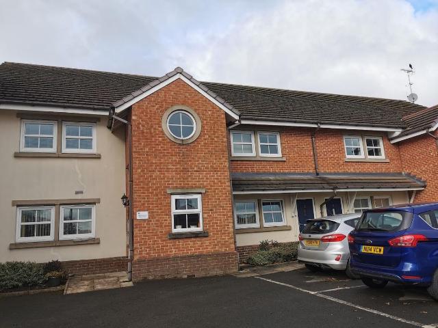 Marshalls Court, Morley, Leeds, West Yorkshire LS27, 2 bed flat to rent, £875 pcm | PrimeLocation