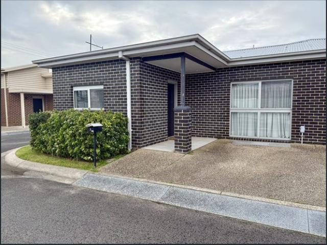MARSHALLS ROAD Furnished 2 Bedroom Modern Unit