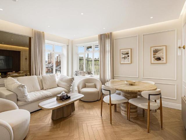 Marsham Court, Marsham Street. 2 bed apartment to rent £5,400 pcm £1,246 pw
