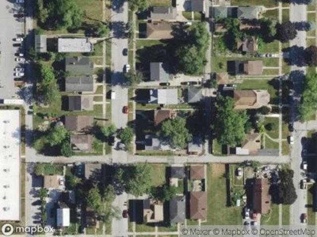 Marshfield Ave