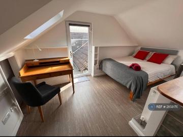 Marshworth, Milton Keynes, MK6 Studio to rent £1,395 pcm £322 pw