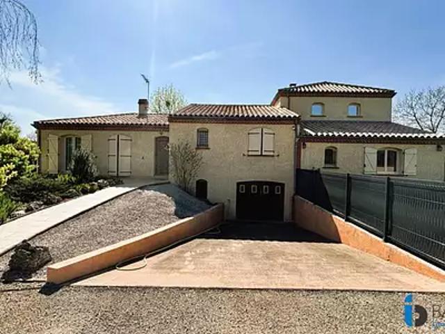Marssac sur Tarn 81150 Achat / Vente maison 7 pièces t7 piscine terrasse