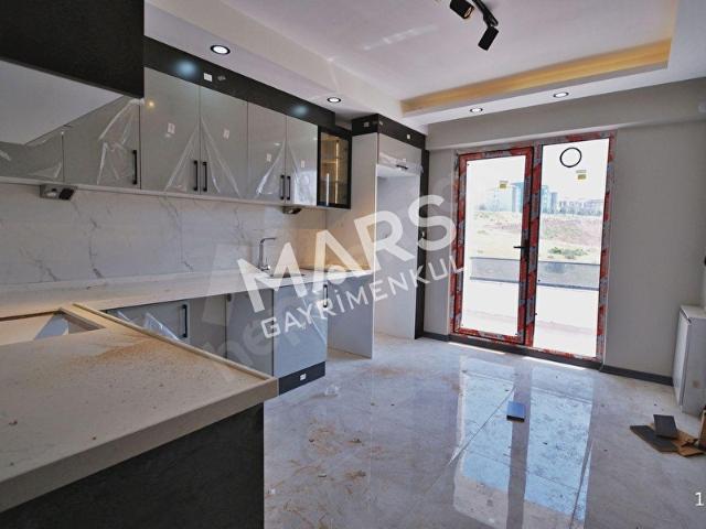 MARS'tan ZAFERTEPE'de MANZARALI GENİŞ 3+1 DAİRE