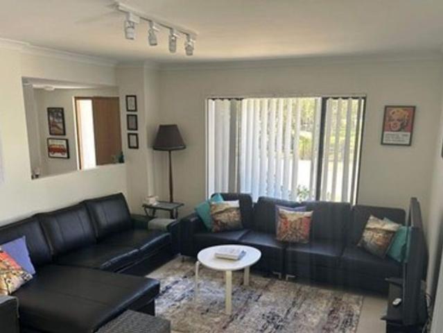 Master Bedroom in Coolbellup – months 6+ lease – in a house with two other tenants