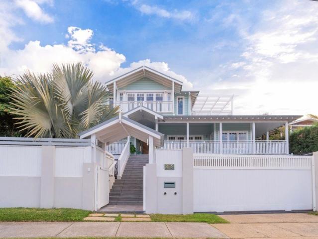 Master built beachside residence with sparkling ocean views