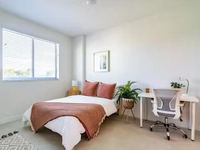Master Ensuite Room Miami Shores