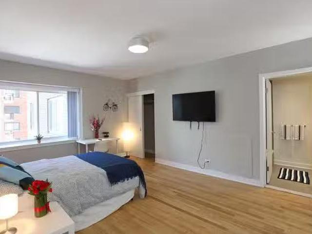 Master Room & Ensuite Bath Logan Circle